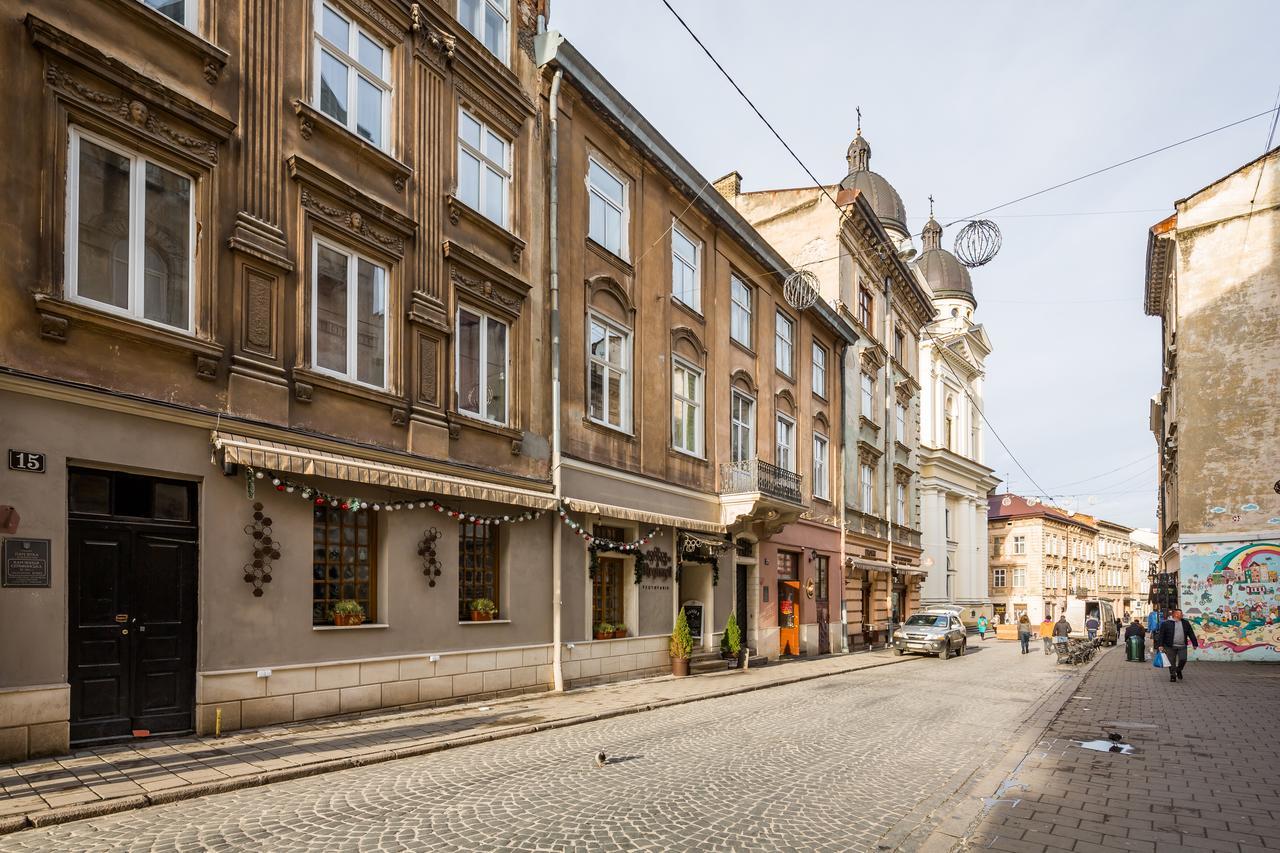Apartment Krakivska 15 Lviv Exterior photo